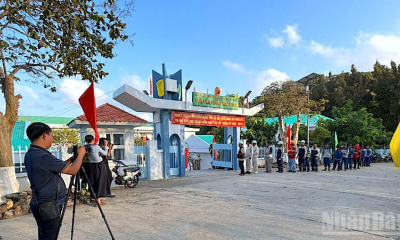 Bầu cử sớm tại hai đảo tiền tiêu vùng cực nam Tổ quốc