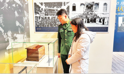 Hòm phiếu của niềm tin