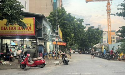 Phường Dương Nội: Cần xử lý dứt điểm tình trạng tái lấn chiếm vỉa hè, lòng đường