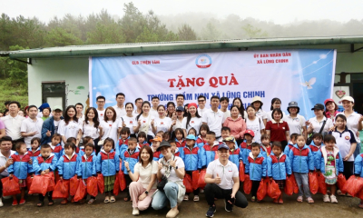 Vượt núi gieo yêu thương - Hành trình đến với trẻ em vùng cao của câu lạc bộ Thiện Tâm