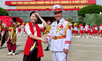 Hai thế hệ cùng chung nhịp bước trong phong trào A80