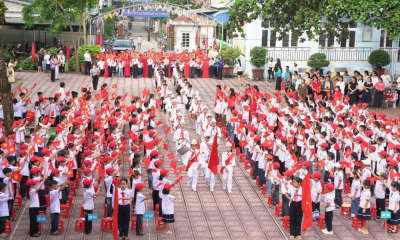 Trường Tiểu học số 1 Tân Uyên khai giảng năm học 2025 - 2026: Tiếp bước thành công, vững vàng đổi mới