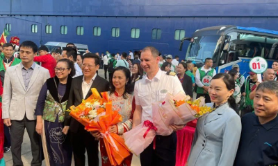 Tàu biển Blue Dream Melody đưa hơn 1.500 khách đến Quảng Ninh 