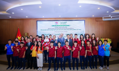 Herbalife Vietnam phối hợp đào tạo về dinh dưỡng cho HLV và cầu thủ bóng đá