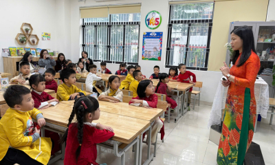 Giờ học Giáo dục địa phương: Nuôi dưỡng nhân cách và sáng tạo cho học sinh