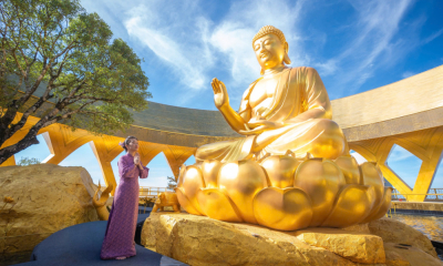 Cùng chiêm ngắm vẻ đẹp của tôn tượng “Đức Phật đến từ quá khứ” mới an vị tại điểm cao nhất của núi Bà Đen, Tây Ninh