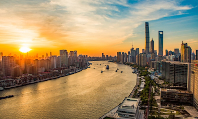 Thấy gì từ lợi thế vị trí 