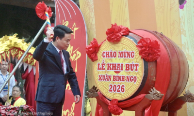 Lễ khai bút Đền thờ Chu Văn An: Nét đẹp văn hóa đầu năm