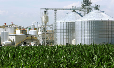 Mỹ nâng hạn ngạch nhiên liệu sinh học lên mức kỷ lục, lo ngại làm tăng giá xăng dầu