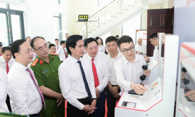 Ứng dụng công nghệ trong cải cách hành chính, xây dựng thế hệ “công dân số”