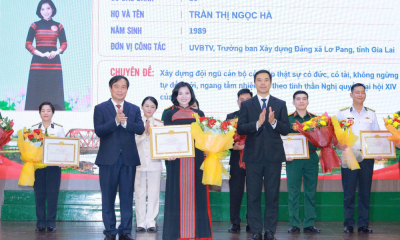 Nữ cán bộ xã ở Gia Lai giành giải Nhất Hội thi Báo cáo viên giỏi toàn quốc