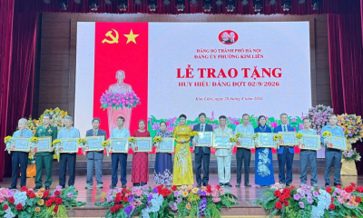 Trọng Thể Lễ Trao Tặng Huy Hiệu Đảng Đợt 02/09/2026 Của Đảng Uỷ Phường Kim Liên
