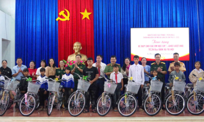 Hơn 70 chiếc xe đạp đến với học sinh nghèo Gia Lai trước khai giảng