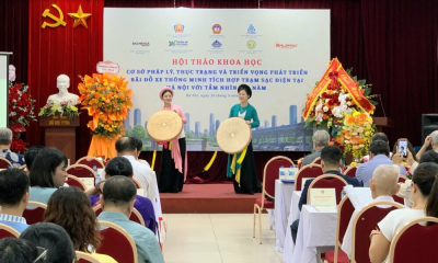 Phát triển bãi xe thông minh và tích hợp trạm sạc điện tại Hà Nội
