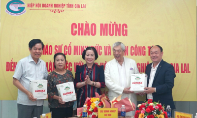 Hiệp hội Doanh nghiệp tỉnh Gia Lai làm việc với Giáo sư Cổ Minh Đức