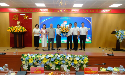 Xây dựng, phát triển, nâng cao chất lượng, hiệu quả hoạt động của tổ chức Đảng và đoàn thể trong các chi bộ