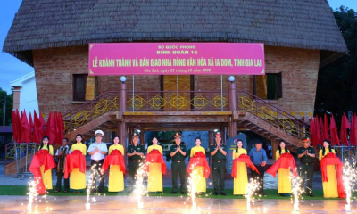 Binh đoàn 15: Khánh thành Nhà rông và thắp sáng hàng chục ki lô mét đường biên giới