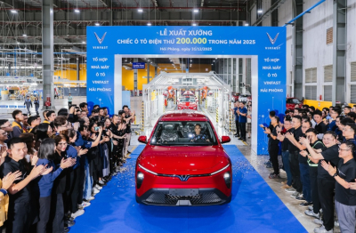 VinFast Hải Phòng xuất xưởng ô tô điện thứ 200.000 trong năm 2025