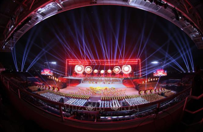 Sôi nổi các chương trình nghệ thuật chào mừng thành công Đại hội XIV của Đảng