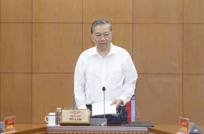 Tổng Bí thư Tô Lâm: Cần có chiến lược cụ thể nhằm tái cơ cấu nền kinh tế