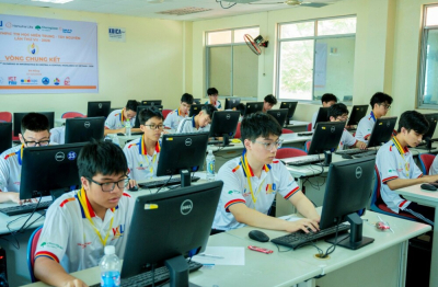 Hanwha Life tài trợ cuộc thi Olympic Tin học 2026, thúc đẩy phát triển AI tại Việt Nam