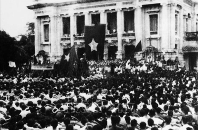 Vai trò to lớn của Chủ tịch Hồ Chí Minh trong Cách mạng Tháng Tám 1945
