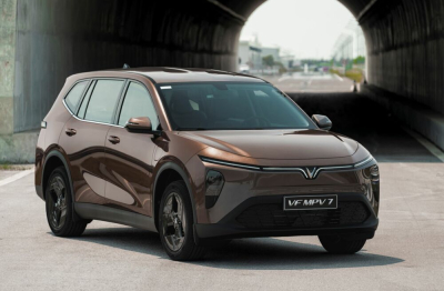 VF MPV 7 chăm chút cả nhà từ không khí trong cabin đến tiện nghi hàng ghế sau
