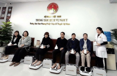 Trung tâm Dịch vụ Nam Y: Tiên phong trong ứng dụng công nghệ vào Đông y 