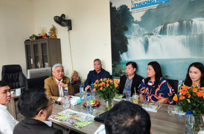 Lãnh đạo Varisme tiếp và làm việc với đoàn doanh nghiệp Thái Lan