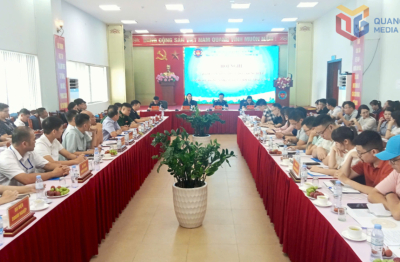 Quảng Ninh: Hải quan cửa khẩu Quốc tế Móng Cái đối thoại với doanh nghiệp