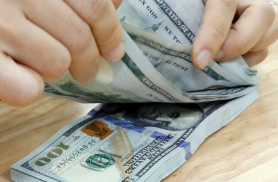 Cuối năm tỷ giá có chịu áp lực?