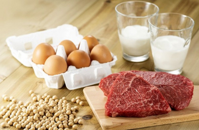 Việt Nam chi gần 2,6 tỷ USD nhập thịt và sữa: Hàng ngoại giá rẻ “đè” sản phẩm nội