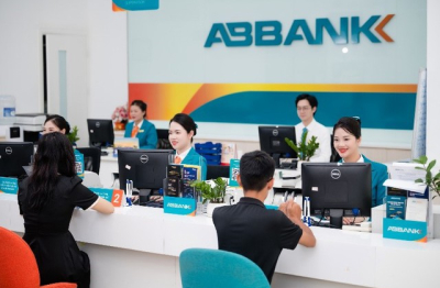 Quả ngọt từ cải tổ bộ máy: ABBANK bứt phá mạnh mẽ nửa đầu năm 2025
