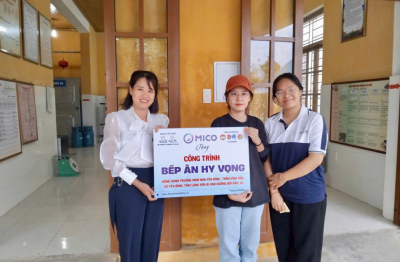 Thực hiện bếp ăn hy vọng và bữa ăn buffet 0 đồng tại trường học bị ảnh hưởng bởi bão lũ