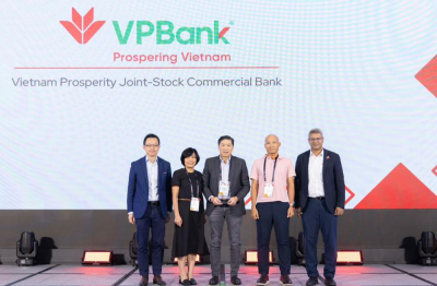 Công nghệ “mở khóa tương lai” của VPBank được vinh danh tại Red Hat APAC 2025