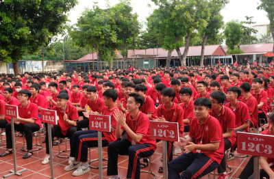 Trường THPT An Dương Vương: Tri ân thầy cô – Lan tỏa tinh thần “tôn sư trọng đạo”