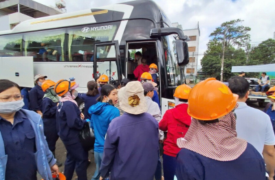 180 nhân viên Công ty Đô thị Gia Lai chi viện khẩn cấp, vì đồng bào vùng bão