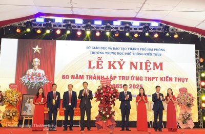 Trường THPT Kiến Thụy kỷ niệm 60 năm thành lập, phấn đấu xây dựng môi trường giáo dục toàn diện, hiện đại, hội nhập và phát triển trong kỷ nguyên số 