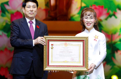 Tiến sĩ Nguyễn Thị Phương Thảo nhận danh hiệu Anh hùng Lao động: Biểu tượng bản lĩnh, nhân văn và hội nhập