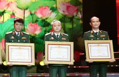 Binh đoàn 15 – Đón nhận danh hiệu Anh hùng Lực lượng vũ trang nhân dân lần 2