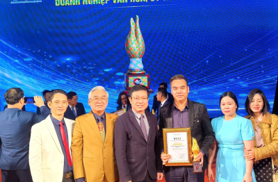 Khẳng định sức mạnh mềm của cộng đồng doanh nhân Việt