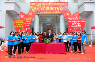 Gói bánh chưng - Nét đẹp truyền thống của người dân phường Kim Liên