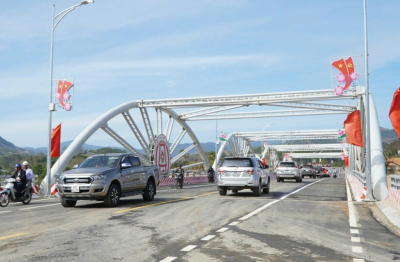 Thông xe kỹ thuật Cầu 16/5 Đăk Pék: Khát vọng vươn mình từ vùng cao Quảng Ngãi