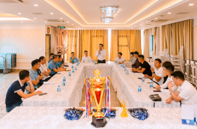 10 đội bóng tranh tài tại Giải bóng đá Bất động sản Hoà Lạc chào xuân Bính Ngọ 2026