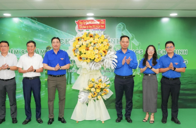 Bí thư Đảng ủy, Chủ tịch HĐQT Tổng công ty Khí Việt Nam đối thoại với đoàn viên, thanh niên PV GAS