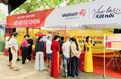 Vietlott mang đến nhiều phần quà hấp dẫn tại lễ hội Hai Bà Trưng