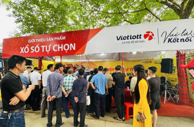 Vietlott ghi dấu ấn tại Lễ hội Đền Hát Môn với chuỗi trải nghiệm văn hóa đặc sắc