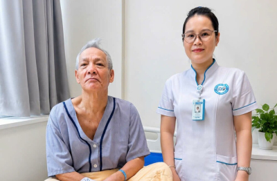 Gia Lai: Quên lịch hẹn, cụ ông mang ống sonde trong người suốt 9 năm
