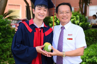 NGƯT, TS. Phạm Xuân Khánh: Người 