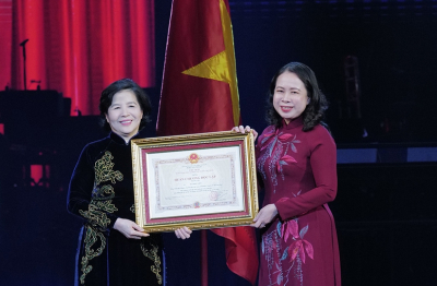 Vinamilk đón nhận Danh hiệu Anh hùng Lao động lần thứ hai
